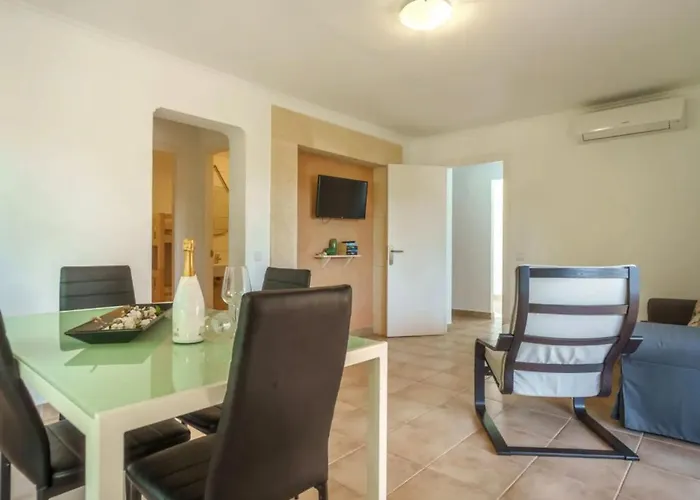 Apartamentos Los Pinos