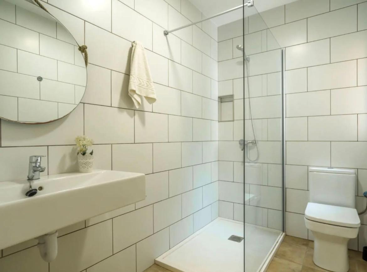 Los Pinos Apartment